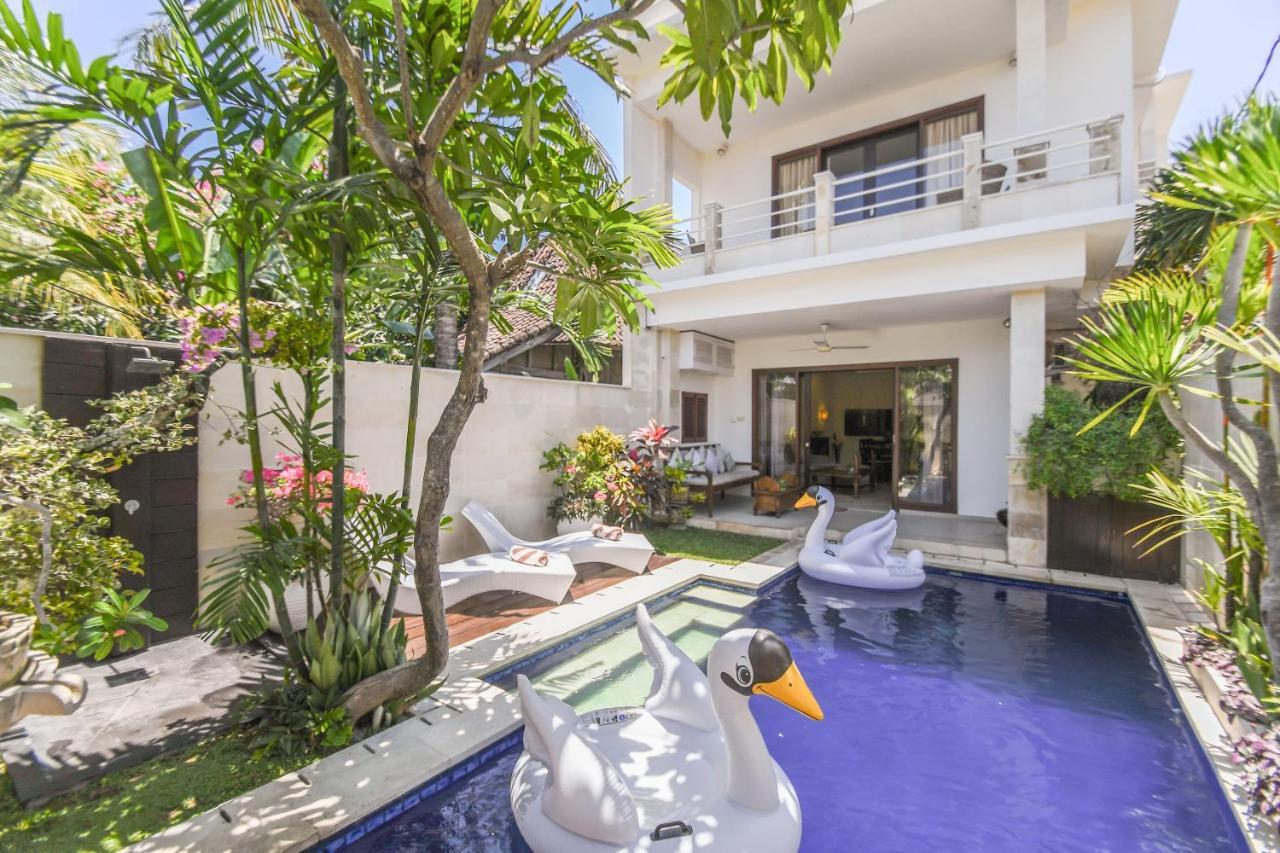 Amalia Swan Haven Villa Seminyak Exteriör bild