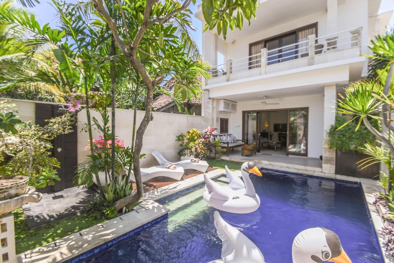 Amalia Swan Haven Villa Seminyak Exteriör bild